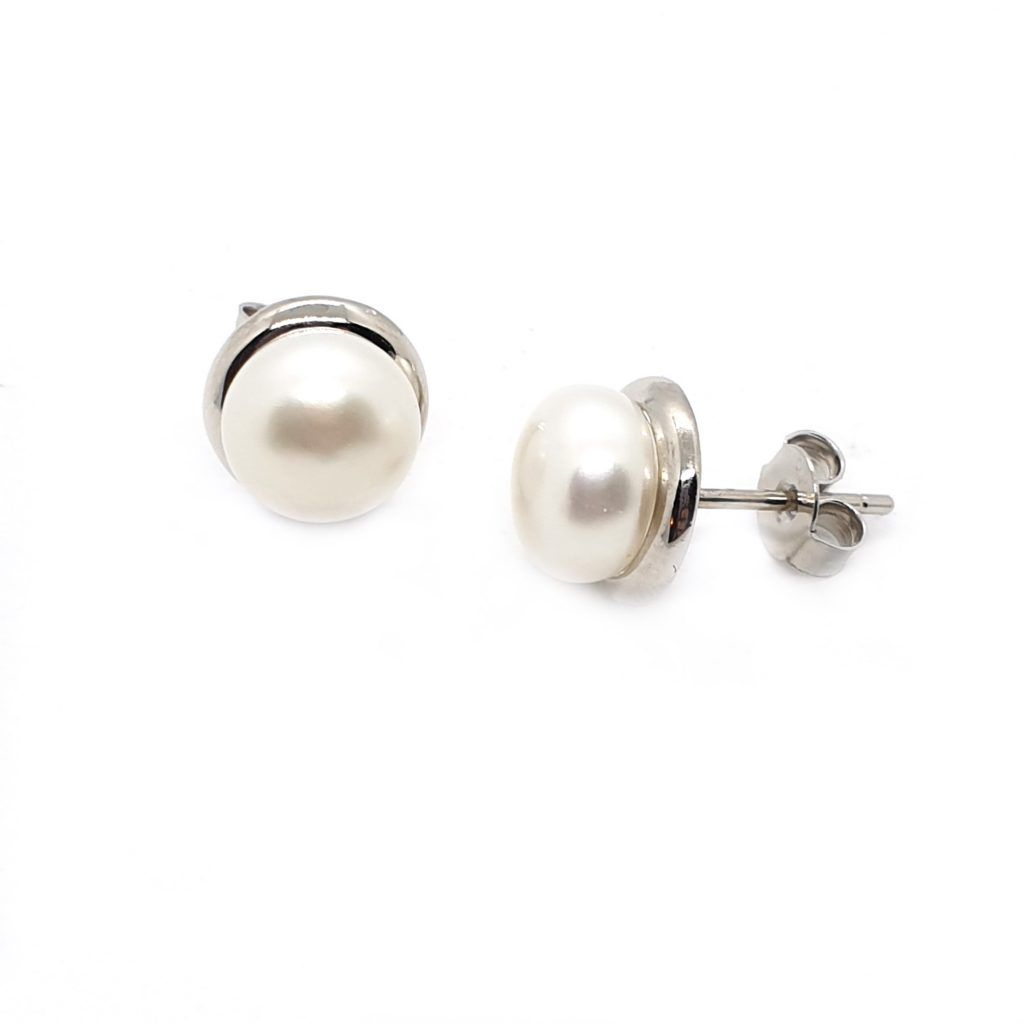 venta de pendiente perla botón natural de plata